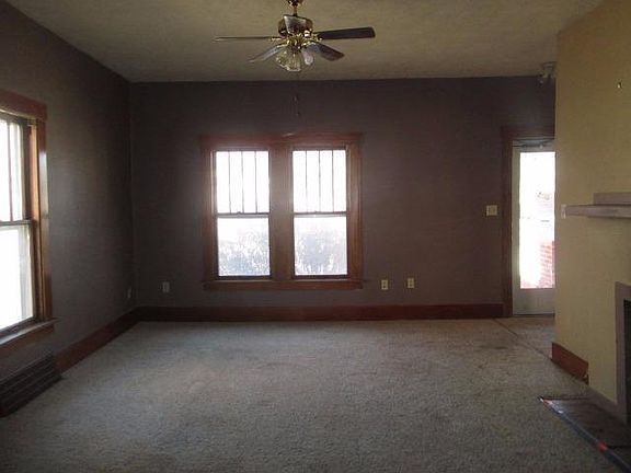 3rd image of 1045 S 34th St