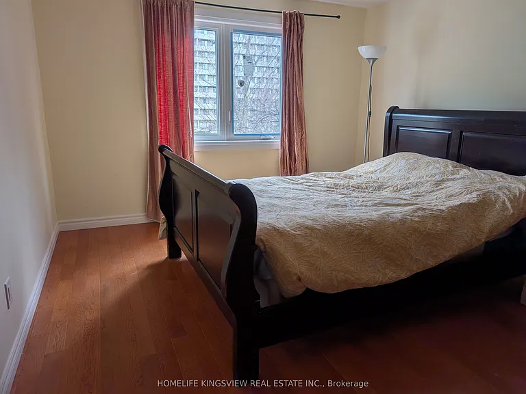 296 King Andrew Dr — Photo 8