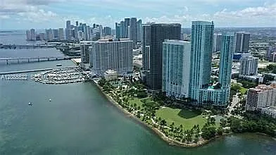 Quantum On The Bay Condo — Photo 2
