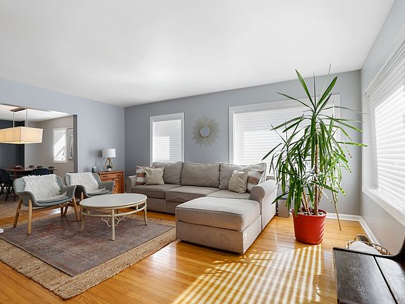 5th image of 7700 Locust Ave