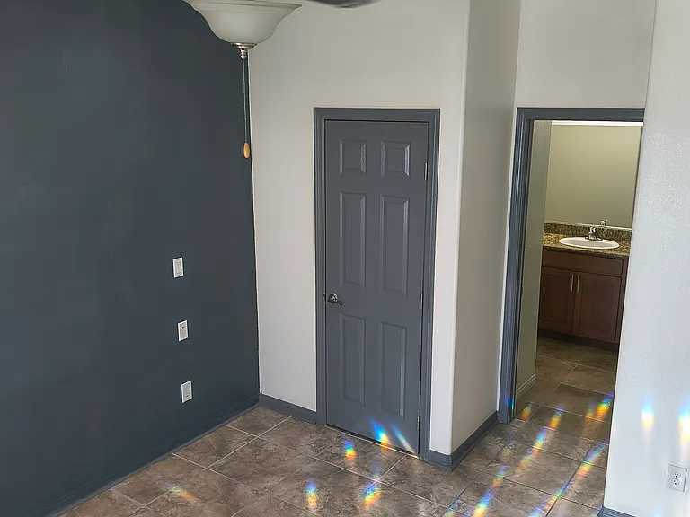 2750 Beacon Rock Dr — Photo 14