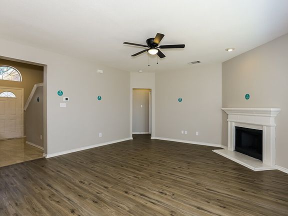 4th image of 106 Troy Ln