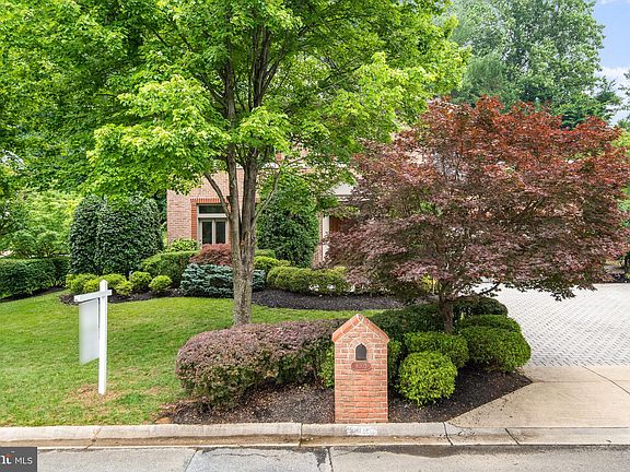 4th image of 8005 Summer Mill Ct