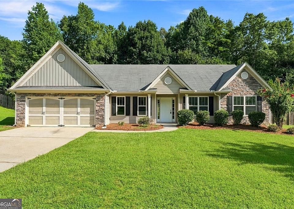 1st image of 131 Elk Dr