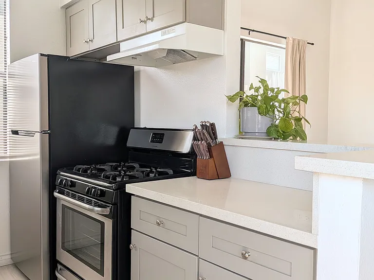 2584 S Centinela Ave #7 — Photo 11