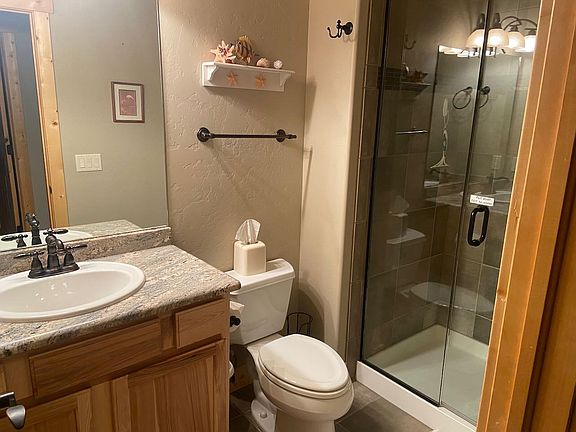 5th image of 76 Aster Ln