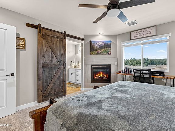 3rd image of 12250 CURTIS Court