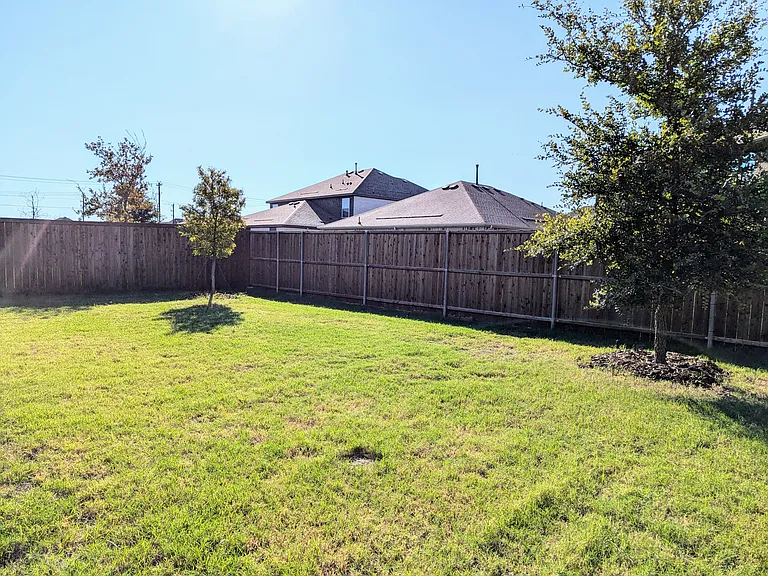 3416 Osage River Trl — Photo 32