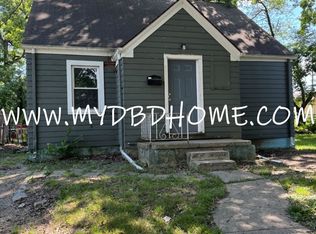 2323 Shadybrook Dr, Fort Wayne, IN 46803
