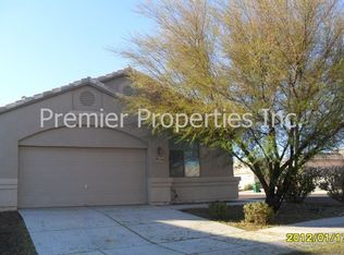 308 E Calle Garbillo, Green Valley, AZ 85614