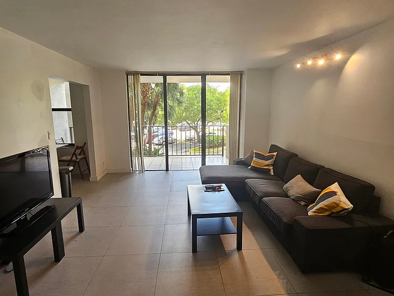 18181 NE 31st Ct #202 — Photo 3