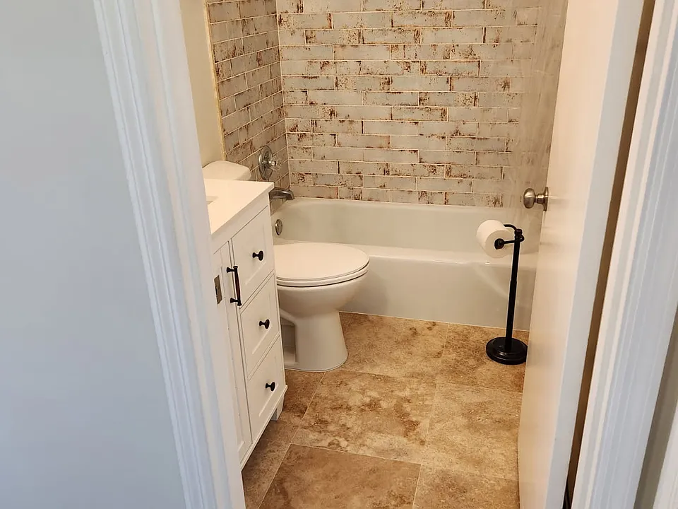 Custom Bath with Spanish Tile and Marble floor