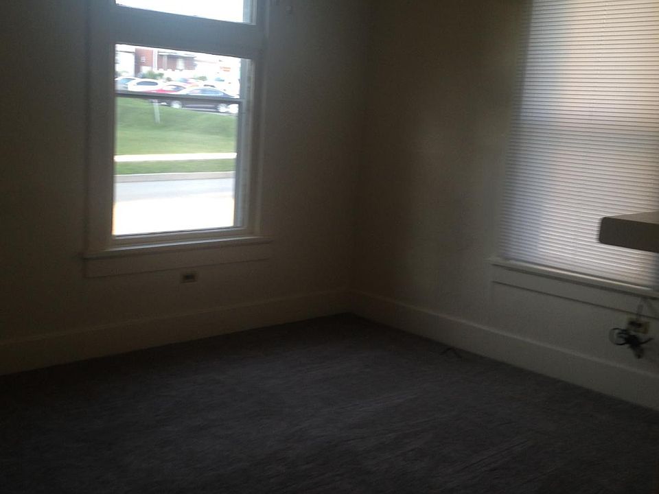 1st image of 49 W Brown St