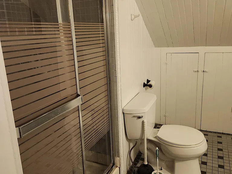 218 S Albany St #2 — Photo 13