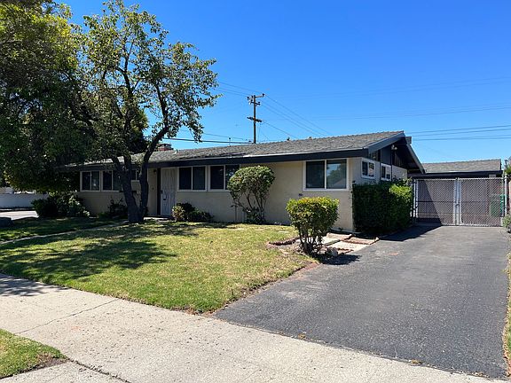 3rd image of 803 E Fesler St