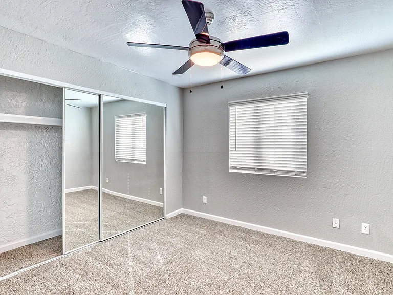 Senara Apartments — Photo 42