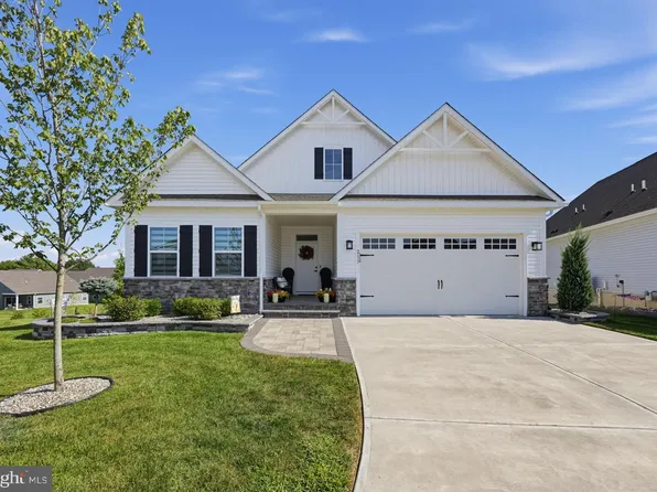 213 Nixon Ct, Swedesboro, NJ 08085