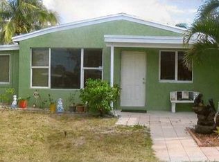 6870 Atlanta St, Hollywood, FL 33024