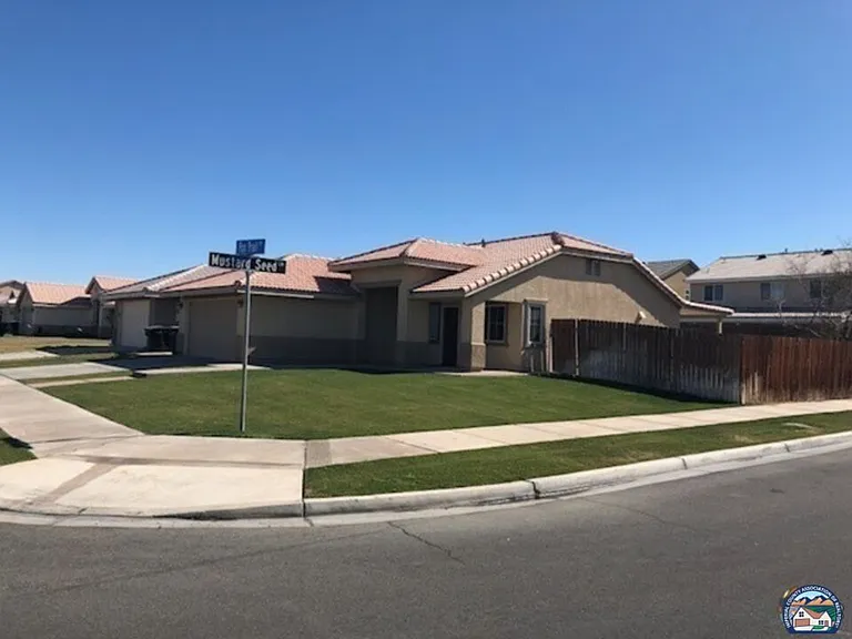 363 Foxtrail Dr — Photo 4
