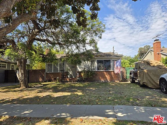 2nd image of 4051 Sawtelle Blvd