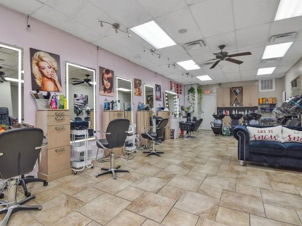 358 Broadway image 2 of 14