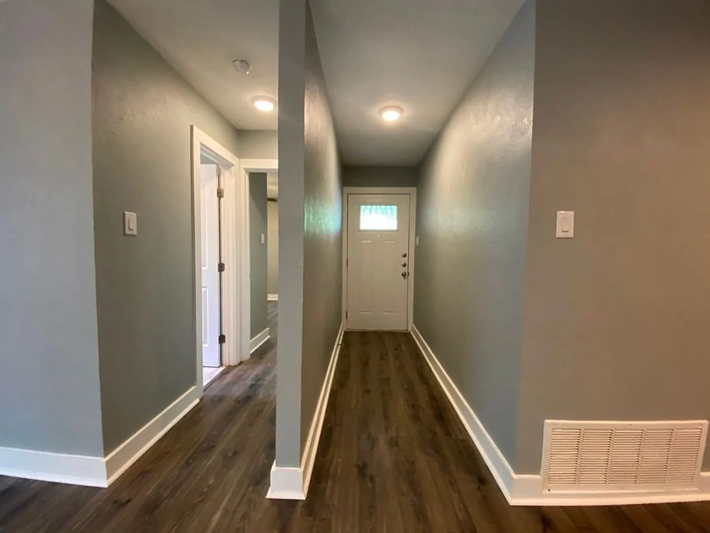 Lynridge Drive 3411 — Photo 4
