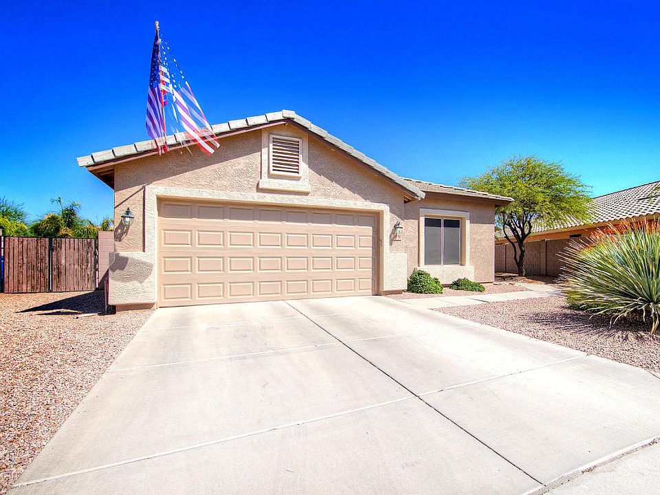 1st image of 2802 E Indian Wells Pl