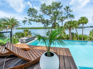 4907 Topsail Dr, Nokomis, FL 34275