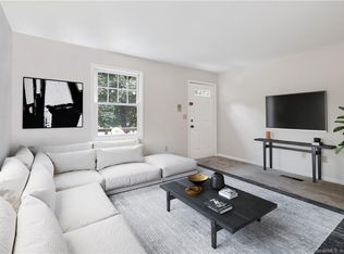 62 Village Walk, Wilton, CT 06897