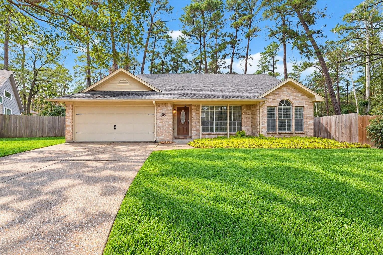 4 bed, 2.0 bath, 1849 sqft, $2,395 — Photo 1