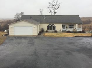 21133 Bellevue Cascade Rd, La Motte, IA 52054