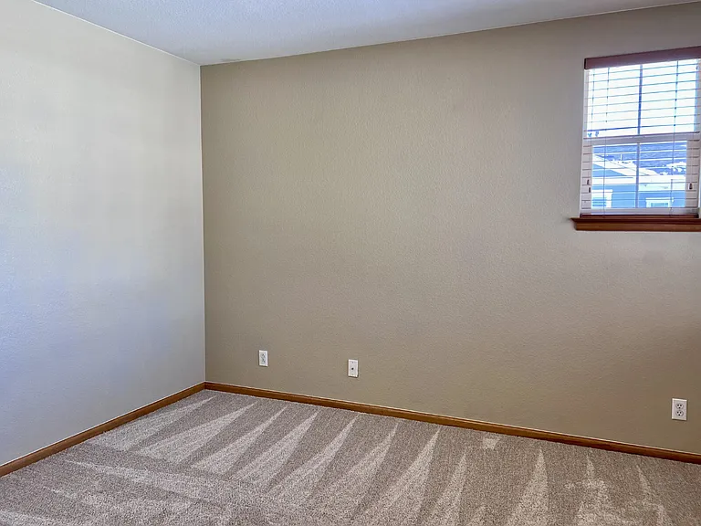 1121 S Richfield St — Photo 26