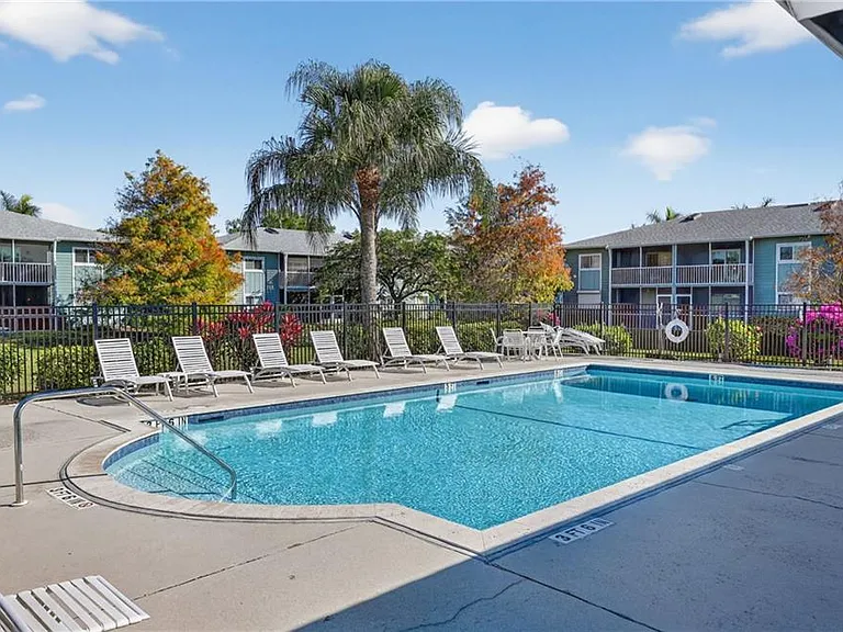 144 Cypress Way E #701 — Photo 27
