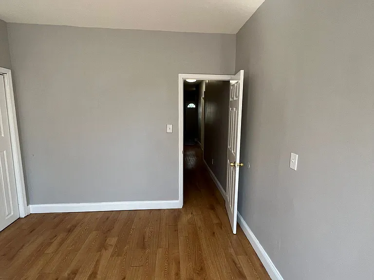 168 Woodlawn Ave #3 — Photo 2