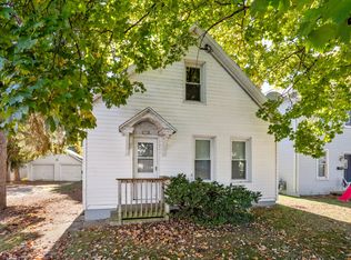 2111 Madison St, Manitowoc, WI 54220