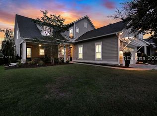 302 Castaway Dr, Bluffton, SC 29910