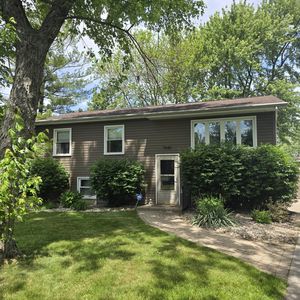7940 Wilson Ct, Merrillville, IN, 46410