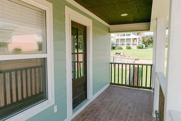 3 bed, 2.5 bath, 1530 sqft, $2,225 — Photo 4