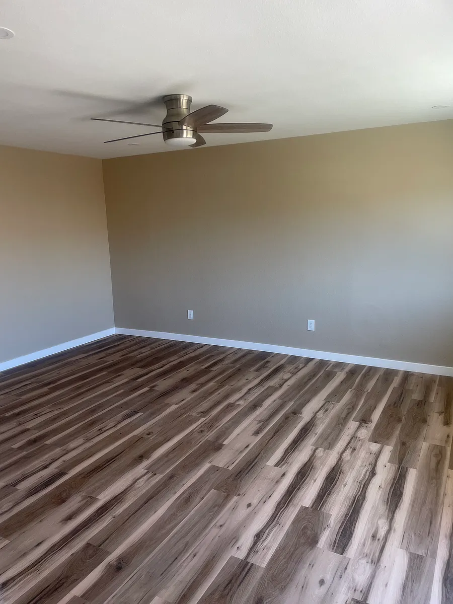 Building Photo - 5277 Naranja St #1