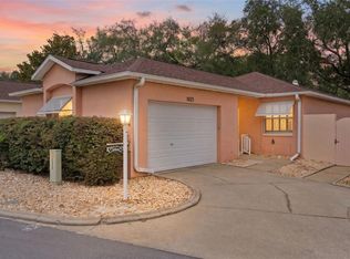 1023 AVALON AVENUE, LADY LAKE, FL 32159