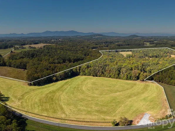 Collinsville Rd, Columbus, NC 28722