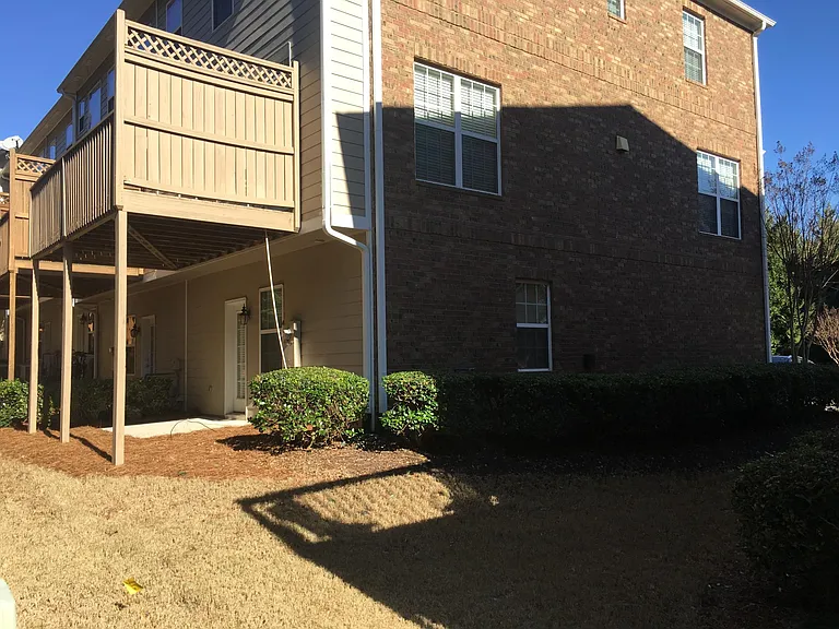 11090 Brunson Dr — Photo 40