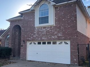 2121 Bayview Dr, Irving, TX 75060