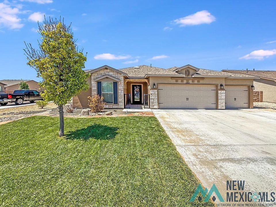1st image of 2907 N Del Sol Cir