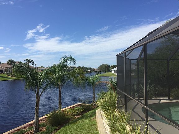 4th image of 24 Crescent Ct S