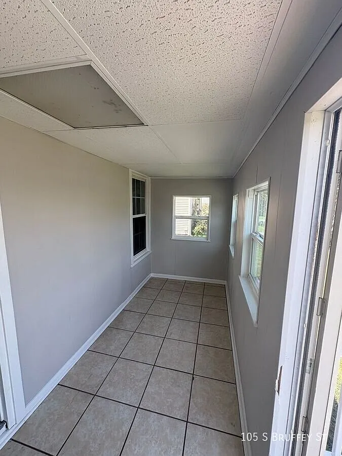 3 Bedroom 1 Bath Located in Salem VA! — Photo 2