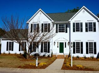 3525 Dewing Dr, Raleigh, NC 27616