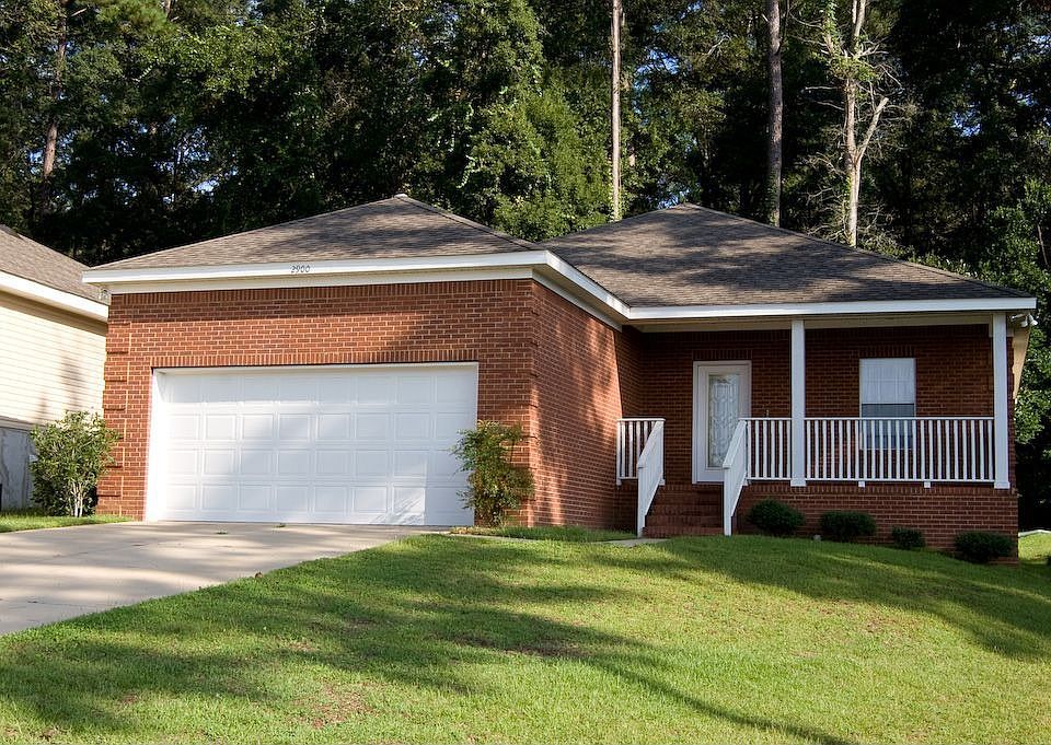 1st image of 2900 Briar Ct