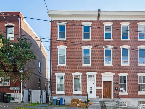 204 Ripka St #2, Philadelphia, PA 19127