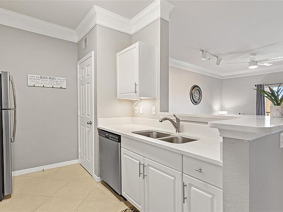 4th image of 4316 Bayside Village Dr APT 203